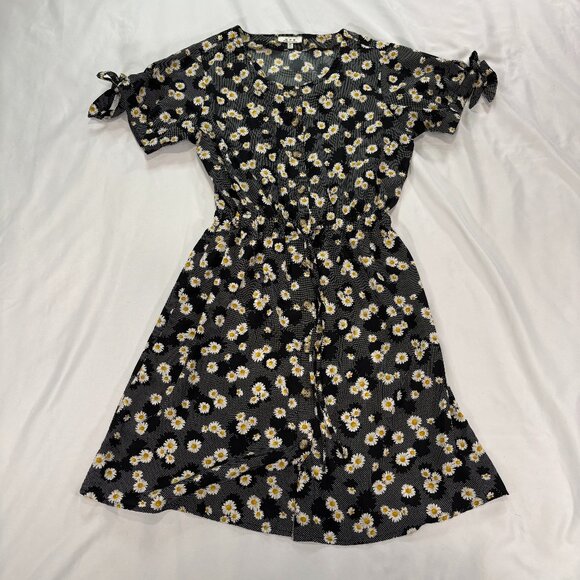 MPH Collection Black Dress Daisy Print Short Sleeve, Size M              Lot A - Picture 3 of 7